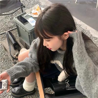 湖畔迷情